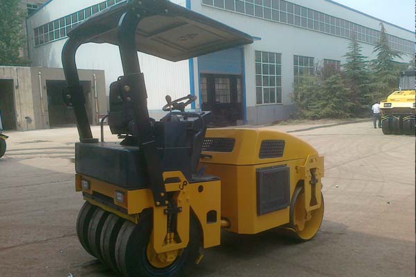 3噸壓路機